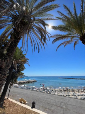 Da Mariella - Case vacanze con terrazzo in centro Sanremo